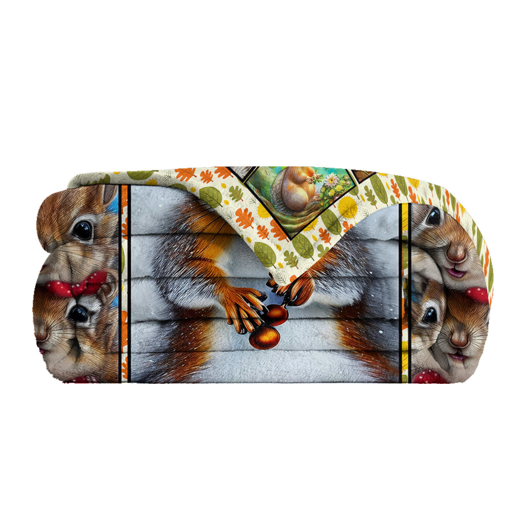 Cartoon Squirrel Flannel Blanket - Soft, Scenic, Lightweight, Suitable