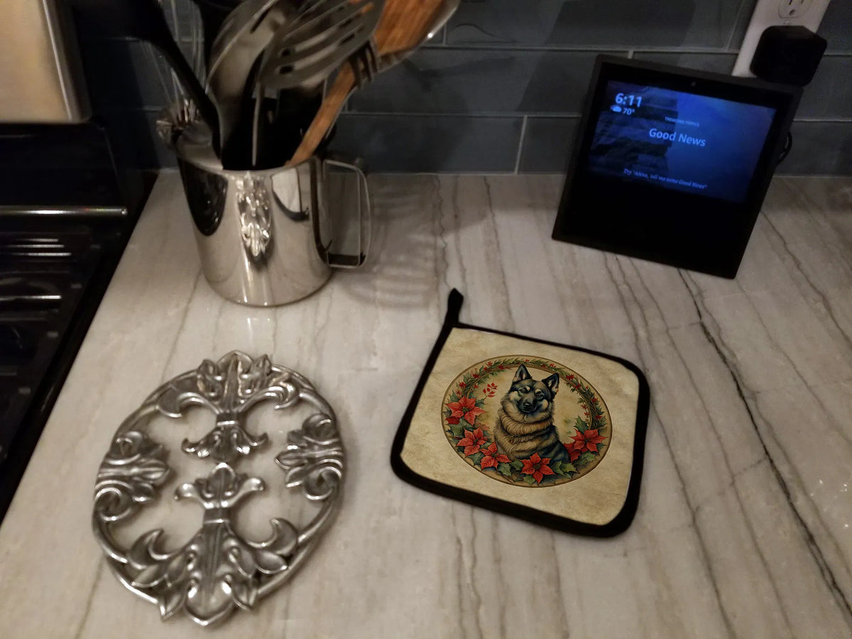 Norwegian Elkhound Christmas Flowers Pair Of Pot Holders Kitchen Heat