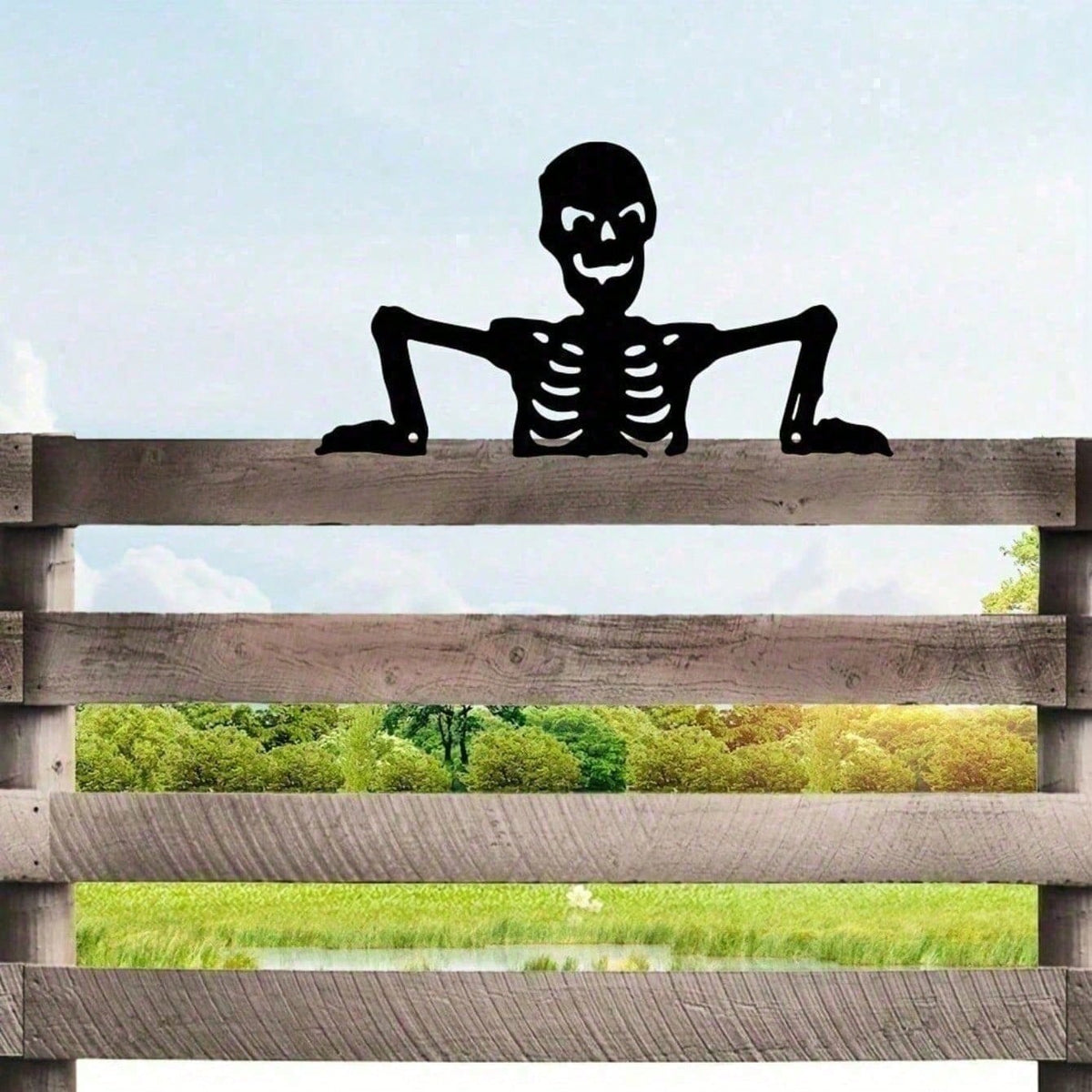 Gothic Metal Skull Silhouette Wall Plaque - Outdoor & Indoor Halloween