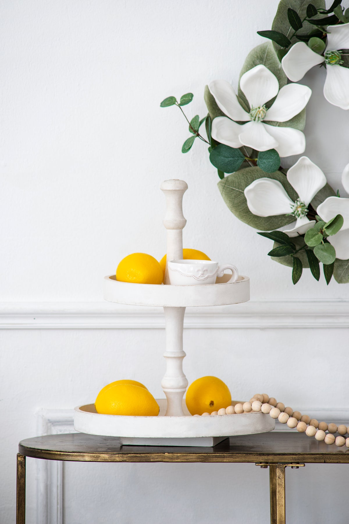 D11.8x15.4 Two- Tiered Round Wooden Tray White