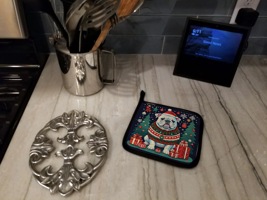 White English Bulldog Christmas Pair Of Pot Holders Kitchen Heat