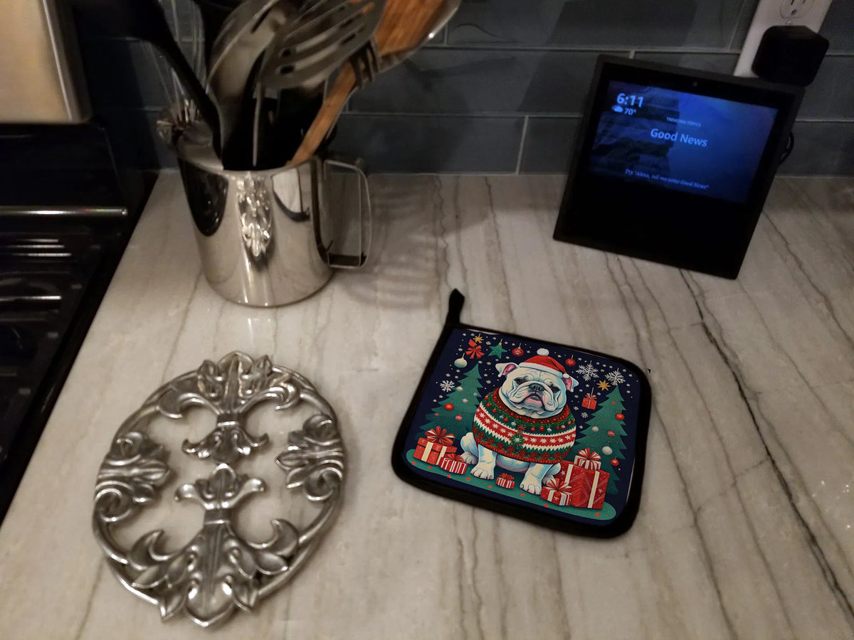 White English Bulldog Christmas Pair Of Pot Holders Kitchen Heat