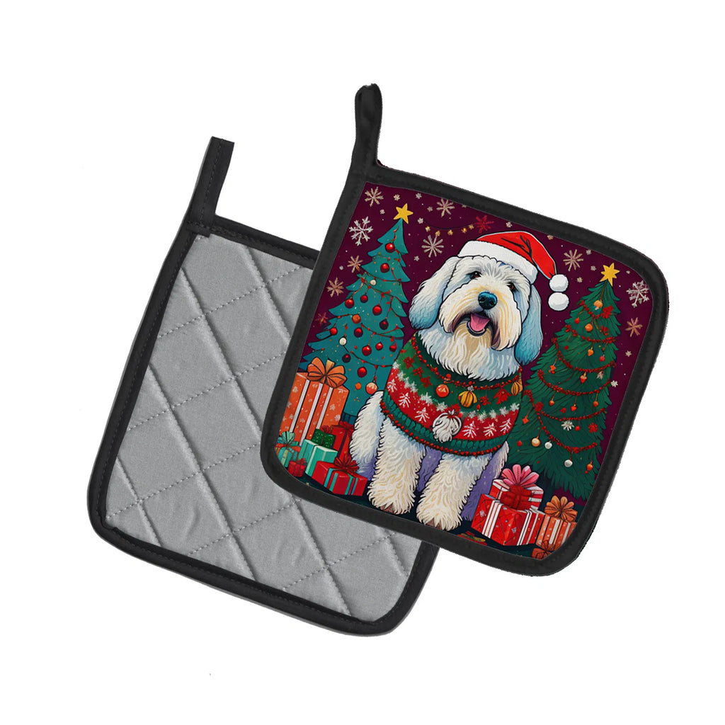 Old English Sheepdog Christmas Pair Of Pot Holders Kitchen Heat