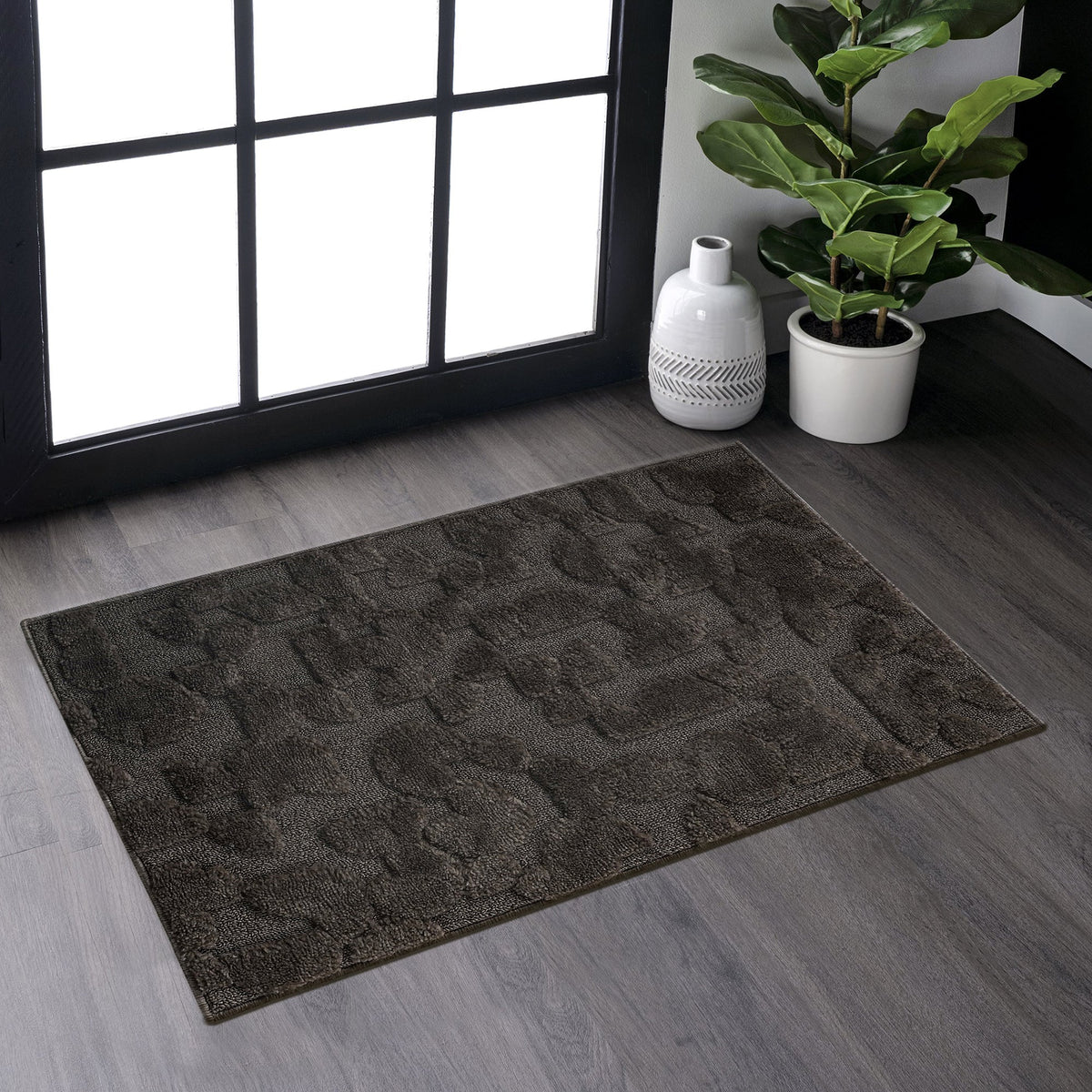 Step Collection High-low Striped Beige Cream Indoor Area Rug, 2'x3'