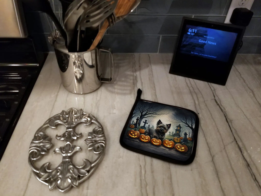 Cairn Terrier Spooky Halloween Pair Of Pot Holders Kitchen Heat