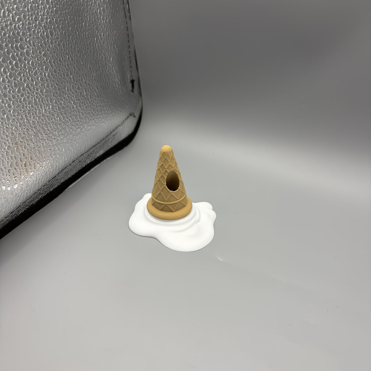 Melting Ice Cream Cone Pen Holder, Creative 3D Printed Desktop Pencil
