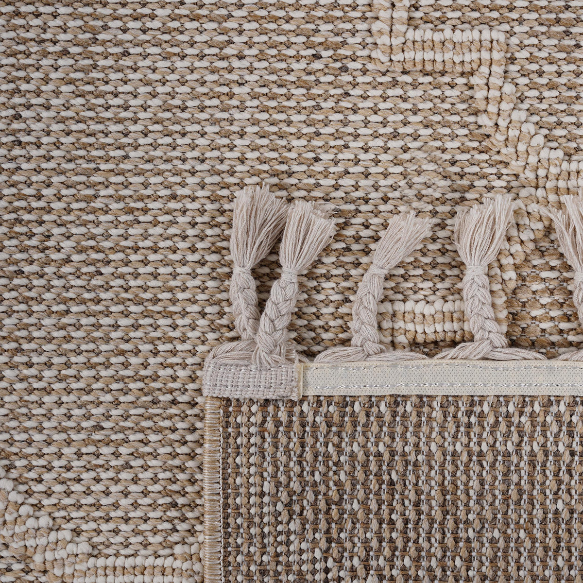 Guros 2X8 Cream Trellis Indoor Outdoor Runner Rug