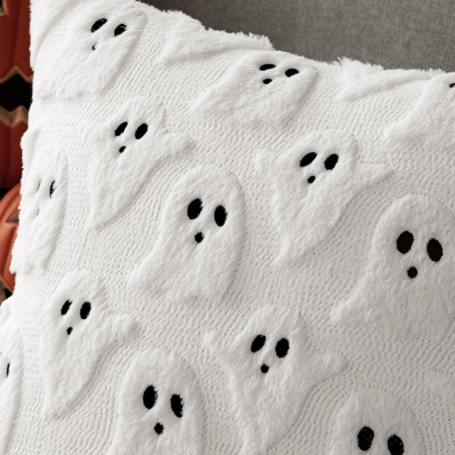 White Cute Ghost Halloween Pillow Covers 18x18 Set Of 2 Spooky