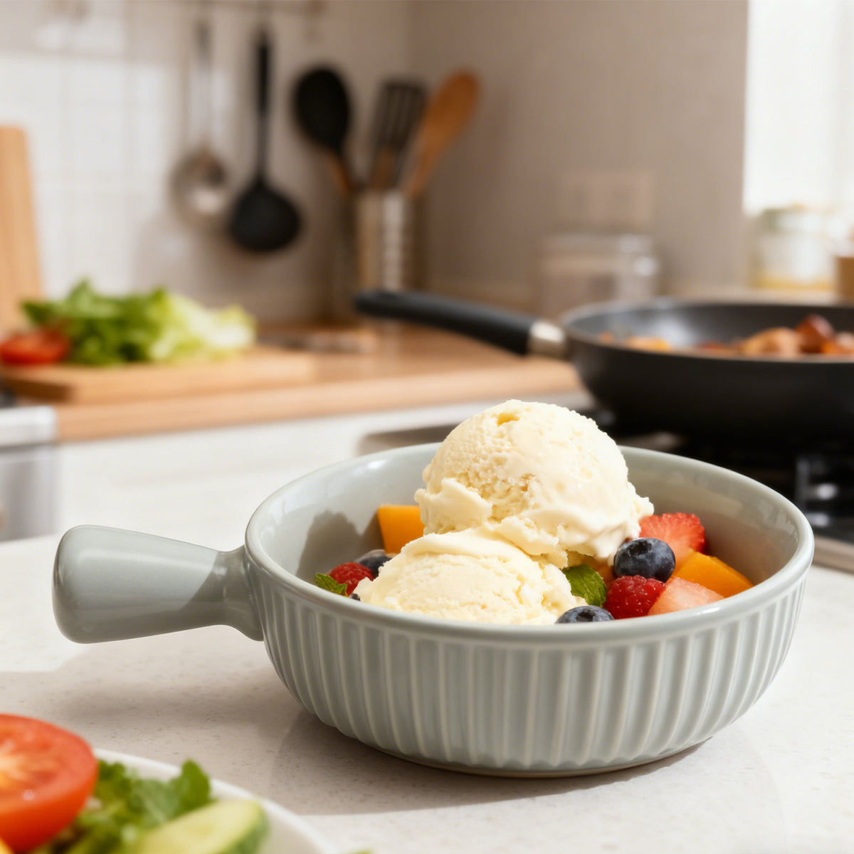 8 Inch Handle Round Bakeware-green